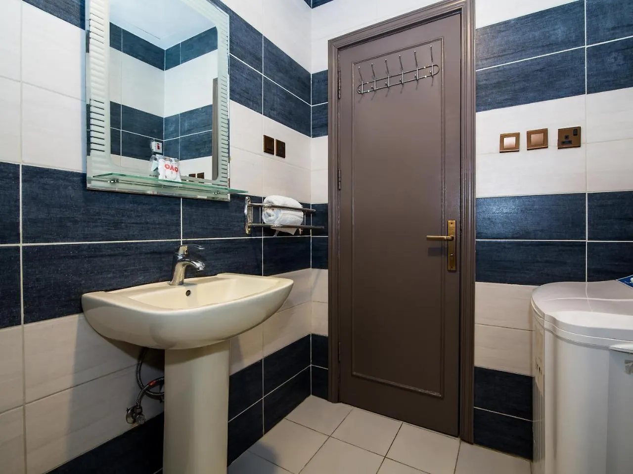 Yahalla Hotel Units 2 Jeddah Saudi Arabia
