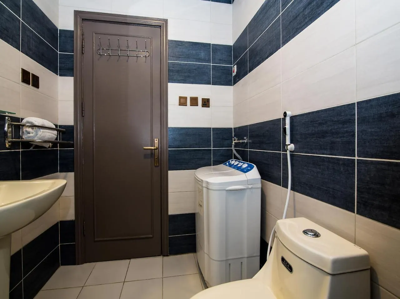 Yahalla Hotel Units 2 Jeddah 0*,  Saudi Arabia